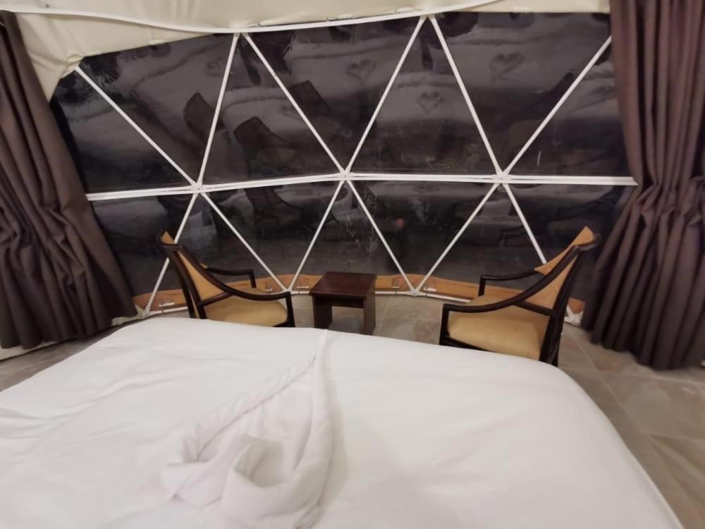 Wadi Rum Bubble Tent & Bedouin Style Exterior foto